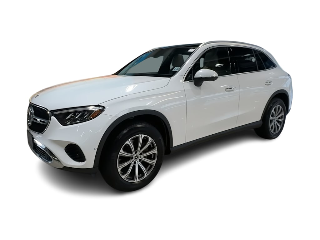 Thumbnail: 2026 Mercedes-Benz GLC - 22