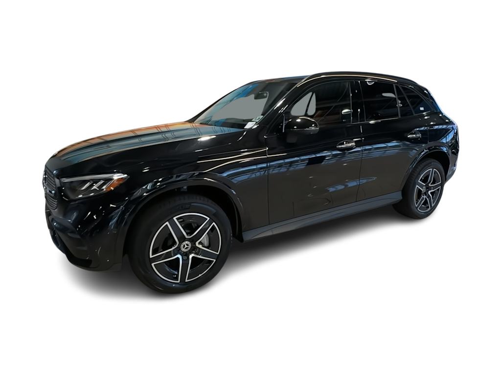Thumbnail: 2023 Mercedes-Benz GLC - 3