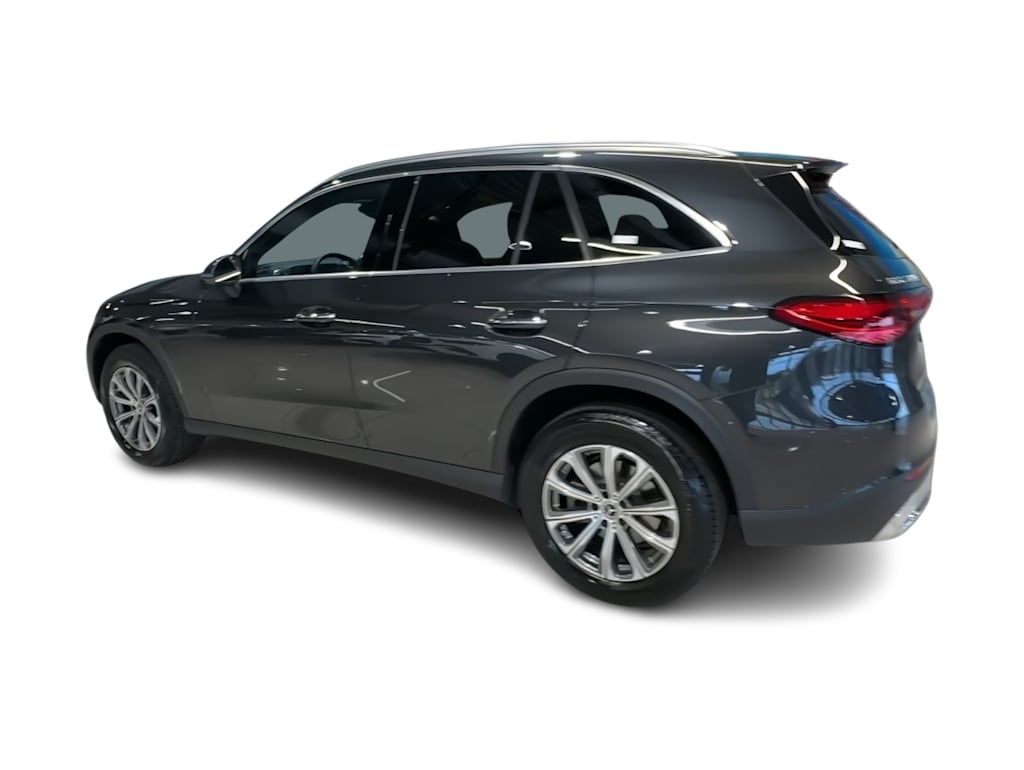 Thumbnail: 2026 Mercedes-Benz GLC - 22