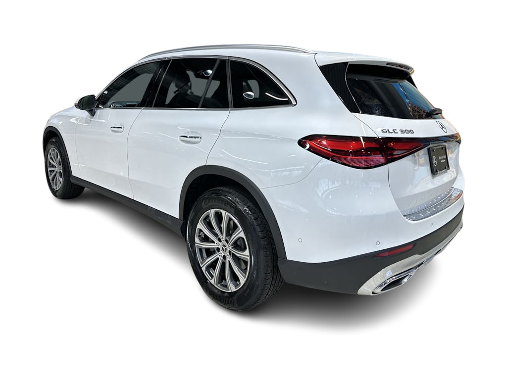 Thumbnail: 2026 Mercedes-Benz GLC - 28