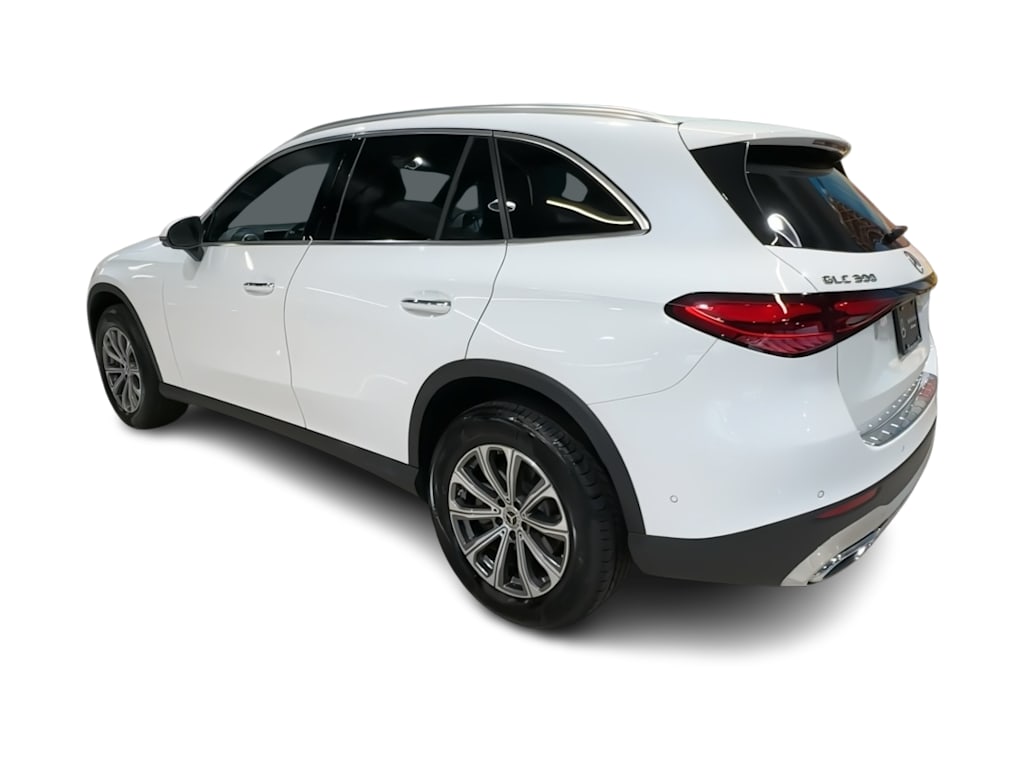 Thumbnail: 2026 Mercedes-Benz GLC - 4