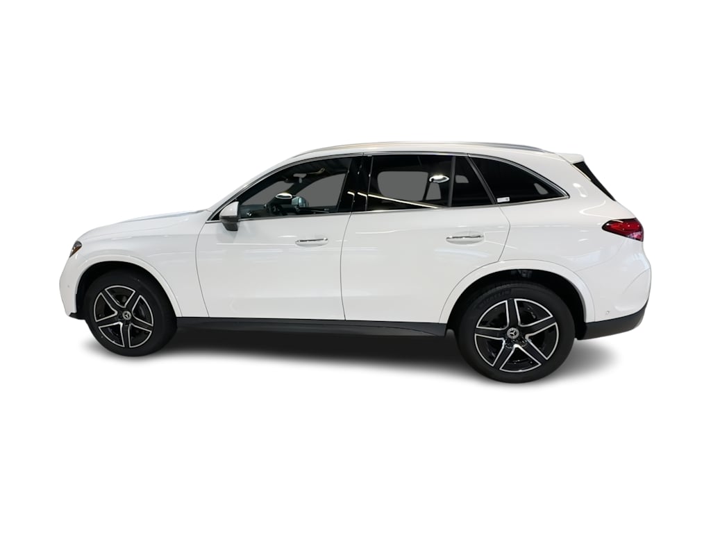 Thumbnail: 2023 Mercedes-Benz GLC - 23