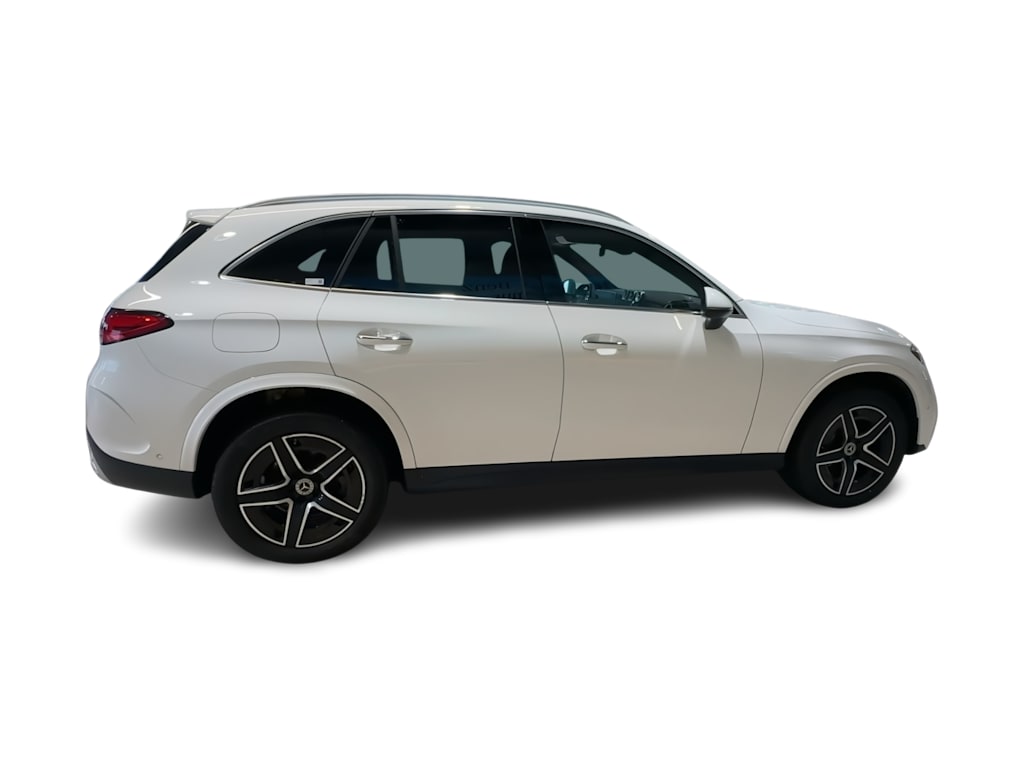 Thumbnail: 2023 Mercedes-Benz GLC - 27