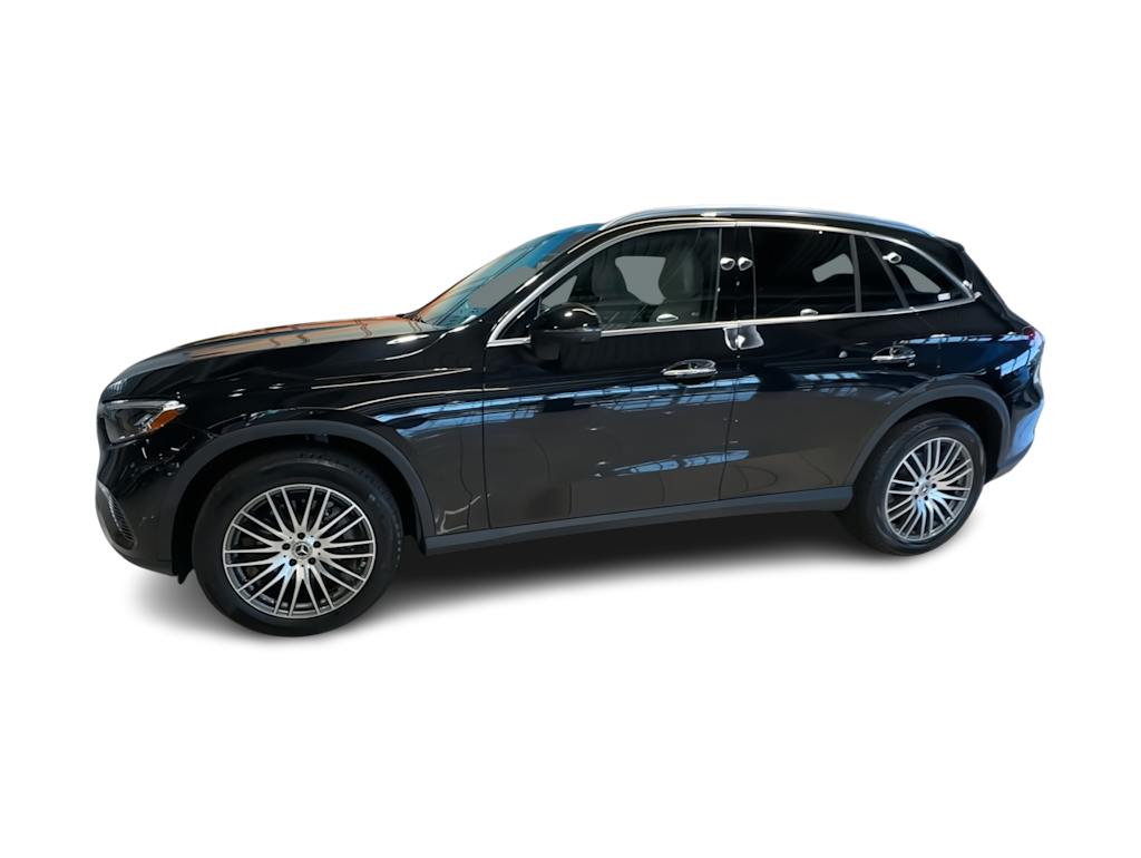 Thumbnail: 2024 Mercedes-Benz GLC - 3