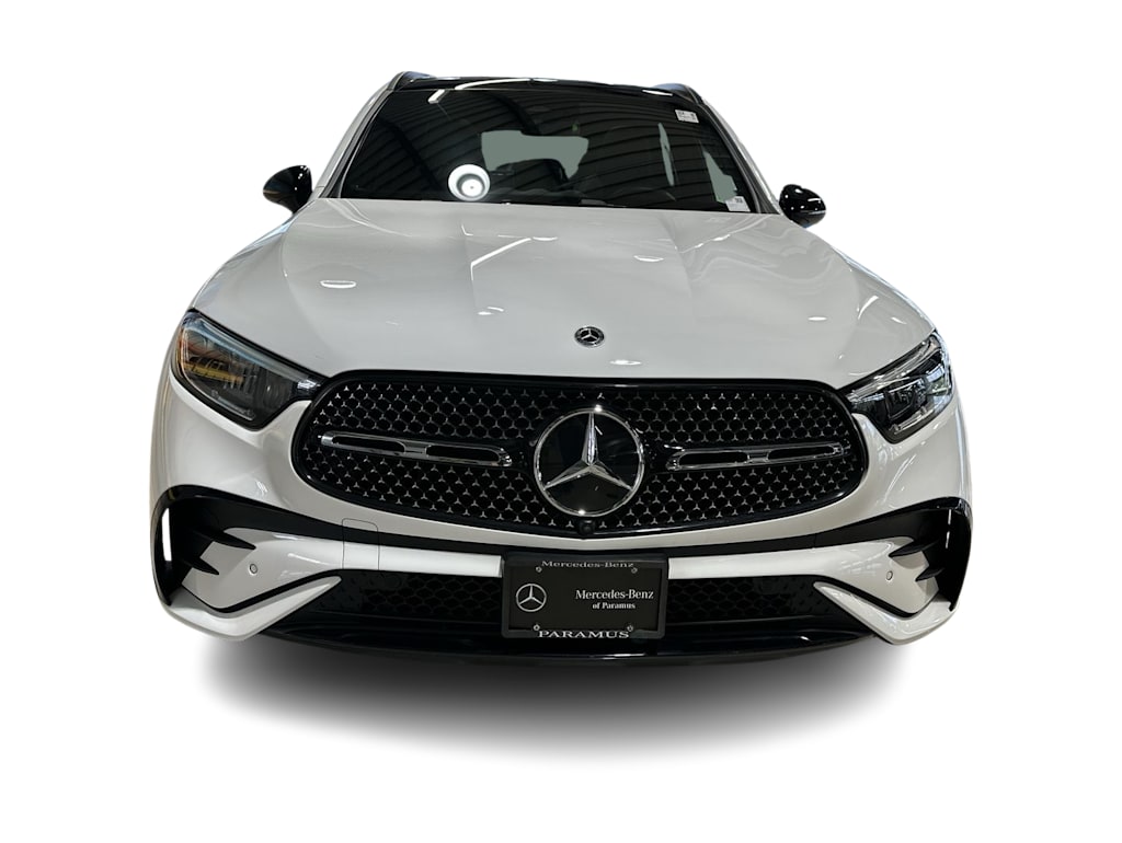 Thumbnail: 2026 Mercedes-Benz GLC - 30
