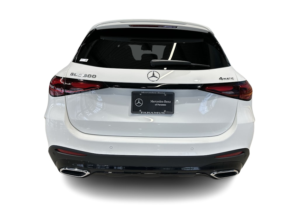 Thumbnail: 2026 Mercedes-Benz GLC - 29