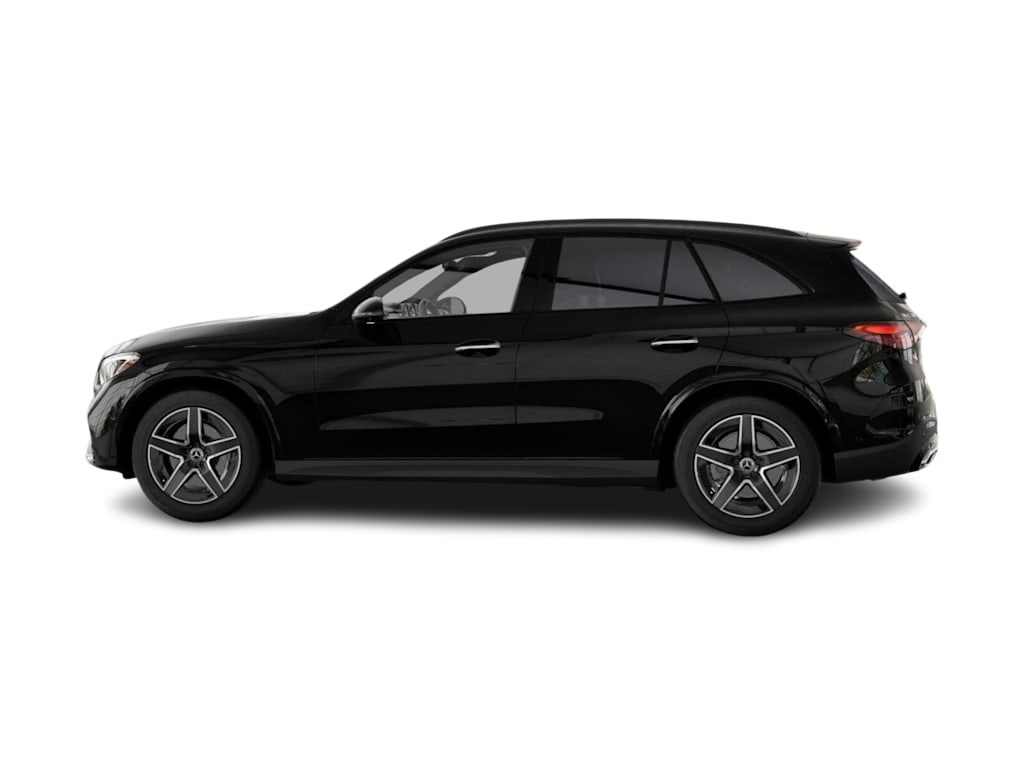 Thumbnail: 2026 Mercedes-Benz GLC - 32