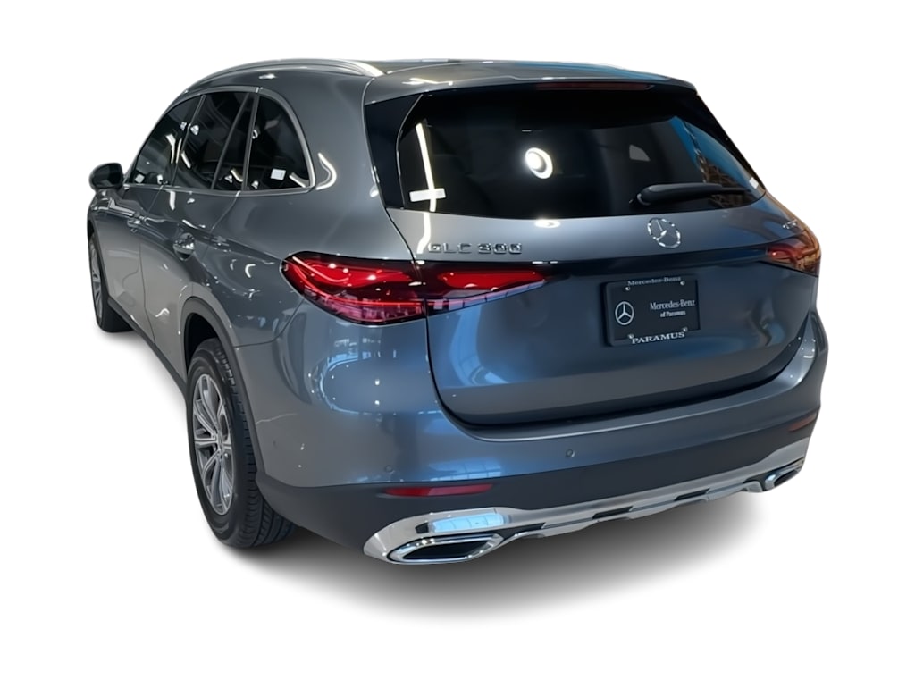 Thumbnail: 2023 Mercedes-Benz GLC - 4