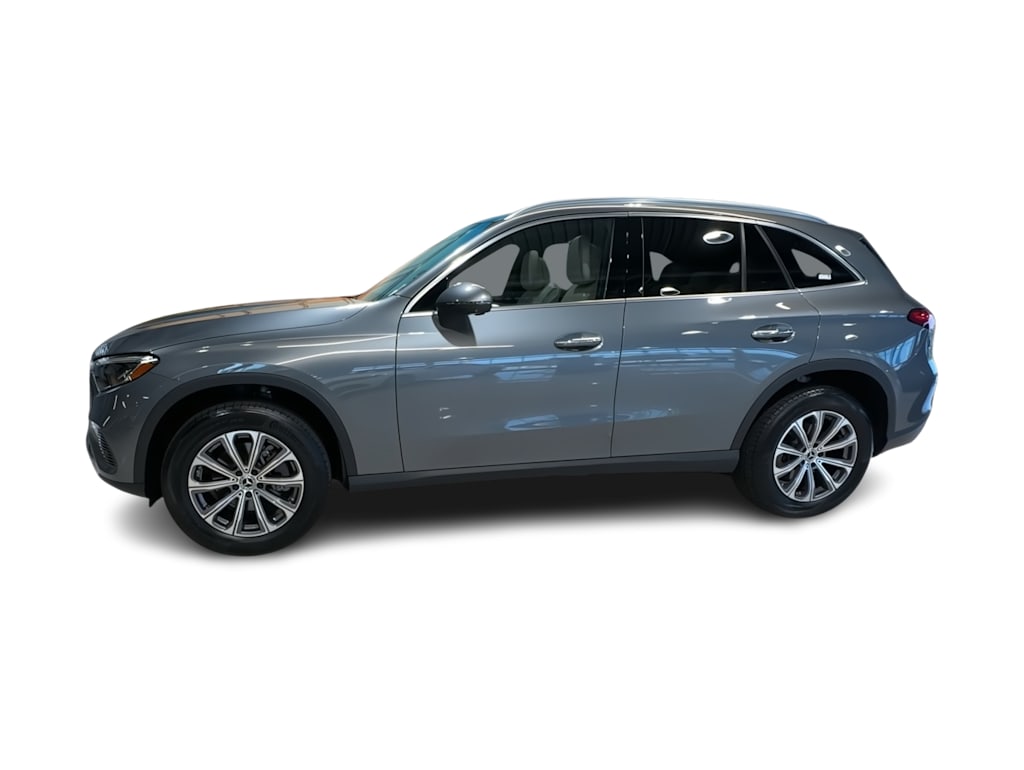 Thumbnail: 2023 Mercedes-Benz GLC - 3
