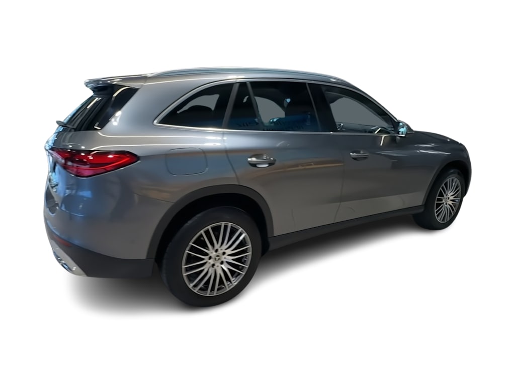 Thumbnail: 2023 Mercedes-Benz GLC - 23