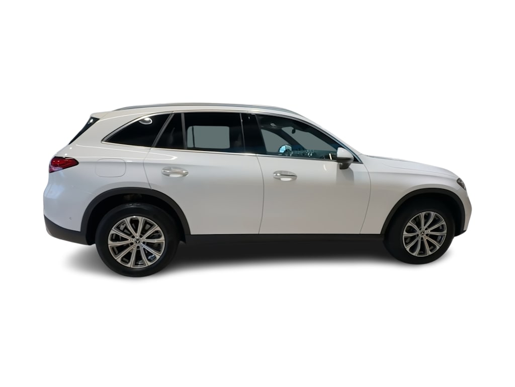 Thumbnail: 2026 Mercedes-Benz GLC - 27