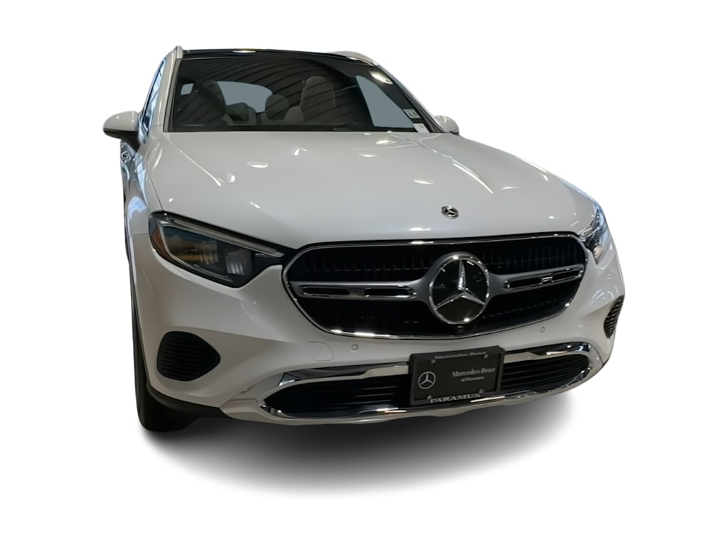 Thumbnail: 2026 Mercedes-Benz GLC - 6