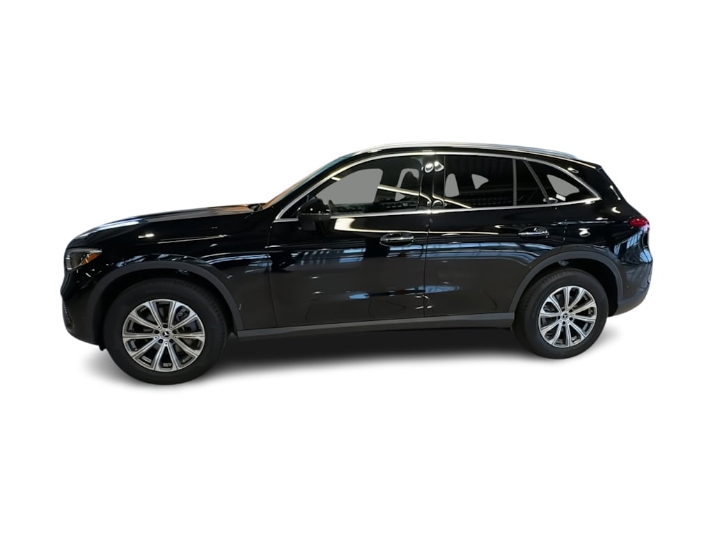 Thumbnail: 2026 Mercedes-Benz GLC - 3