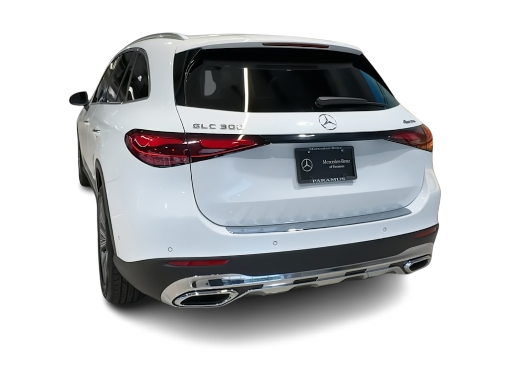 Thumbnail: 2026 Mercedes-Benz GLC - 4