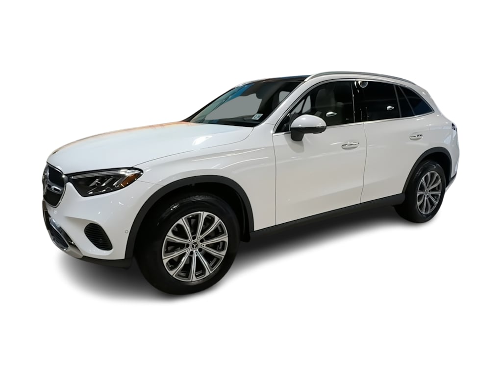 Thumbnail: 2026 Mercedes-Benz GLC - 3