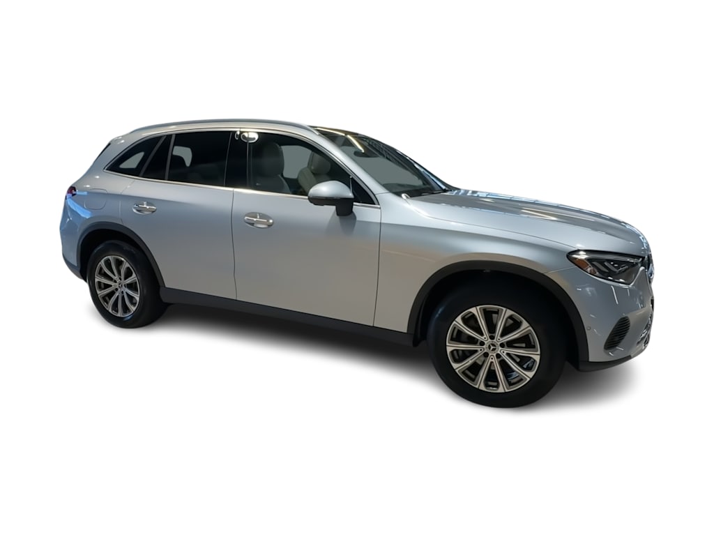 Thumbnail: 2026 Mercedes-Benz GLC - 26