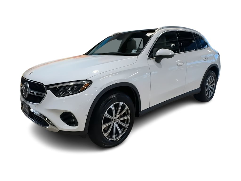 Thumbnail: 2026 Mercedes-Benz GLC - 21