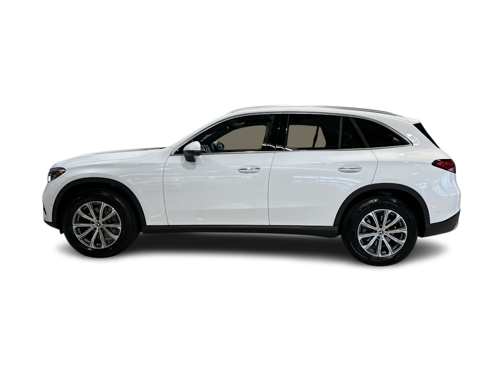 Thumbnail: 2026 Mercedes-Benz GLC - 29