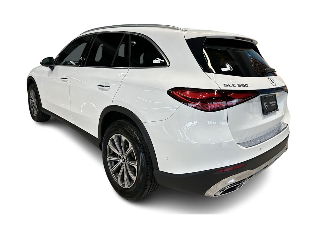 Thumbnail: 2023 Mercedes-Benz GLC - 28