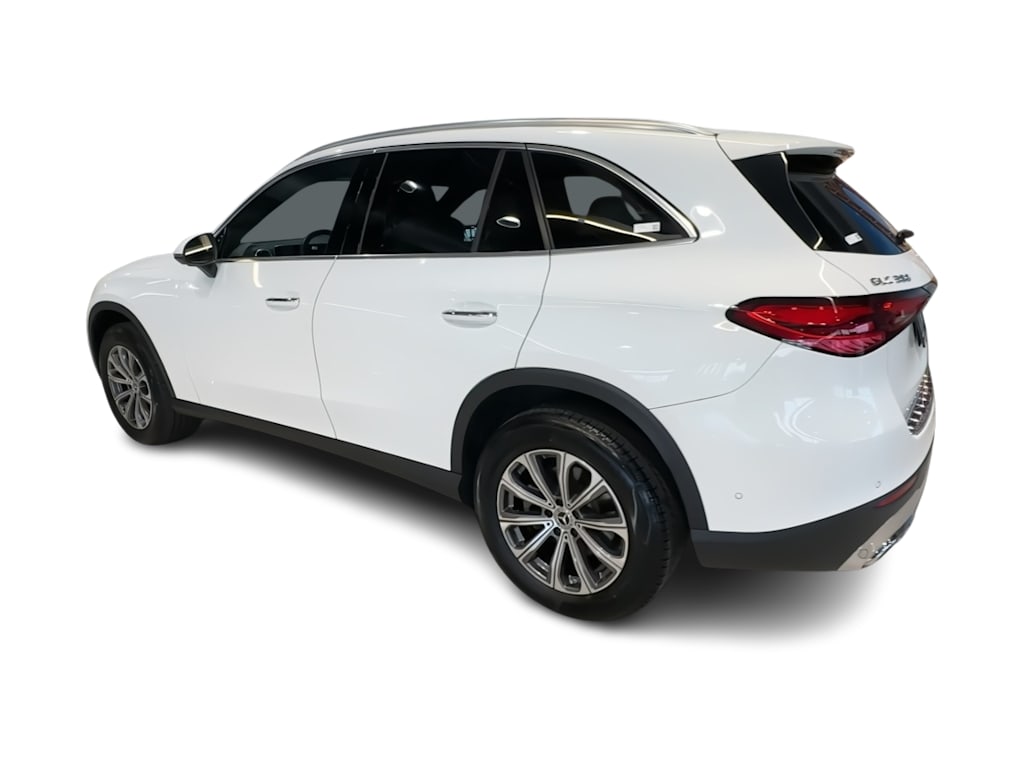 Thumbnail: 2023 Mercedes-Benz GLC - 23