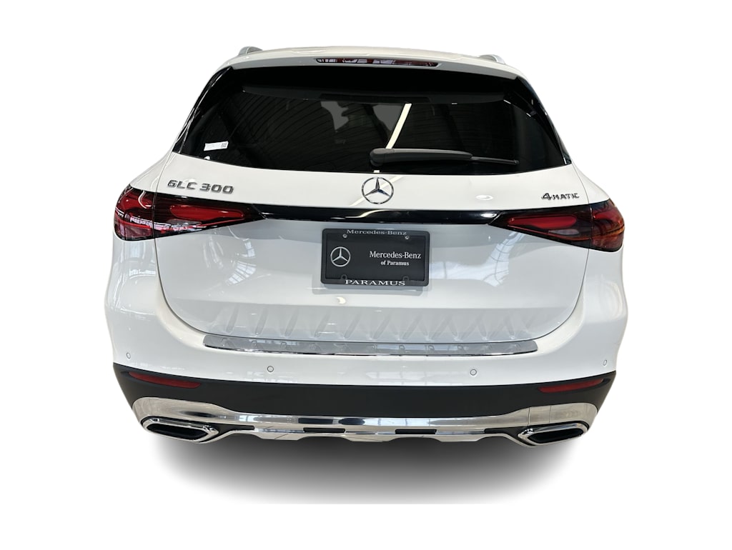 Thumbnail: 2023 Mercedes-Benz GLC - 29
