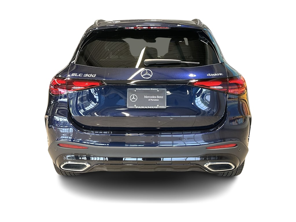 Thumbnail: 2023 Mercedes-Benz GLC - 28
