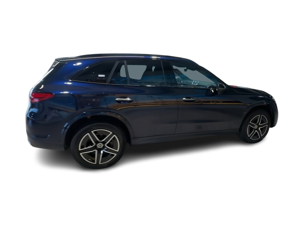 Thumbnail: 2023 Mercedes-Benz GLC - 20