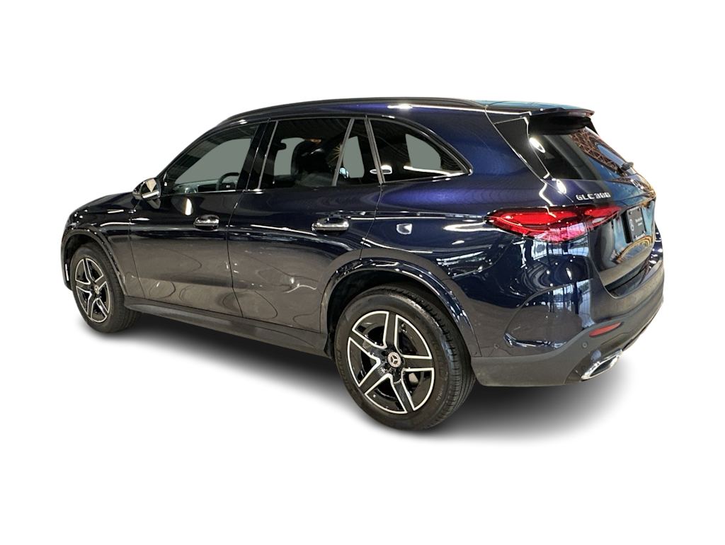 Thumbnail: 2023 Mercedes-Benz GLC - 4