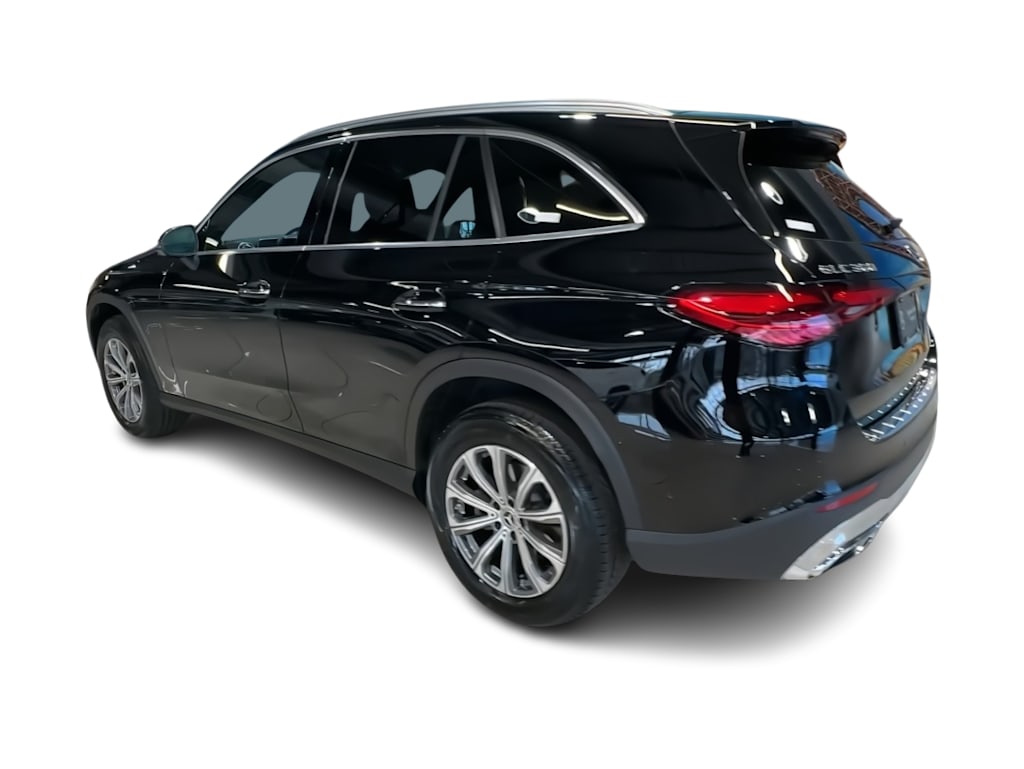 Thumbnail: 2026 Mercedes-Benz GLC - 4