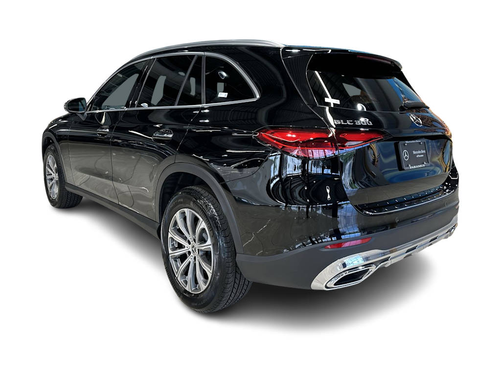 Thumbnail: 2026 Mercedes-Benz GLC - 29