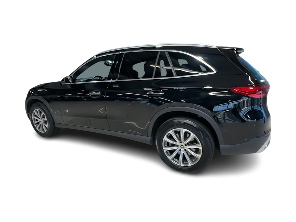 Thumbnail: 2026 Mercedes-Benz GLC - 22