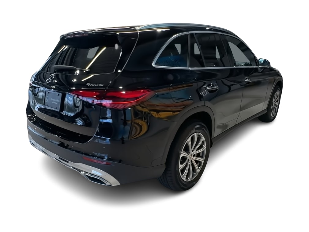 Thumbnail: 2026 Mercedes-Benz GLC - 26