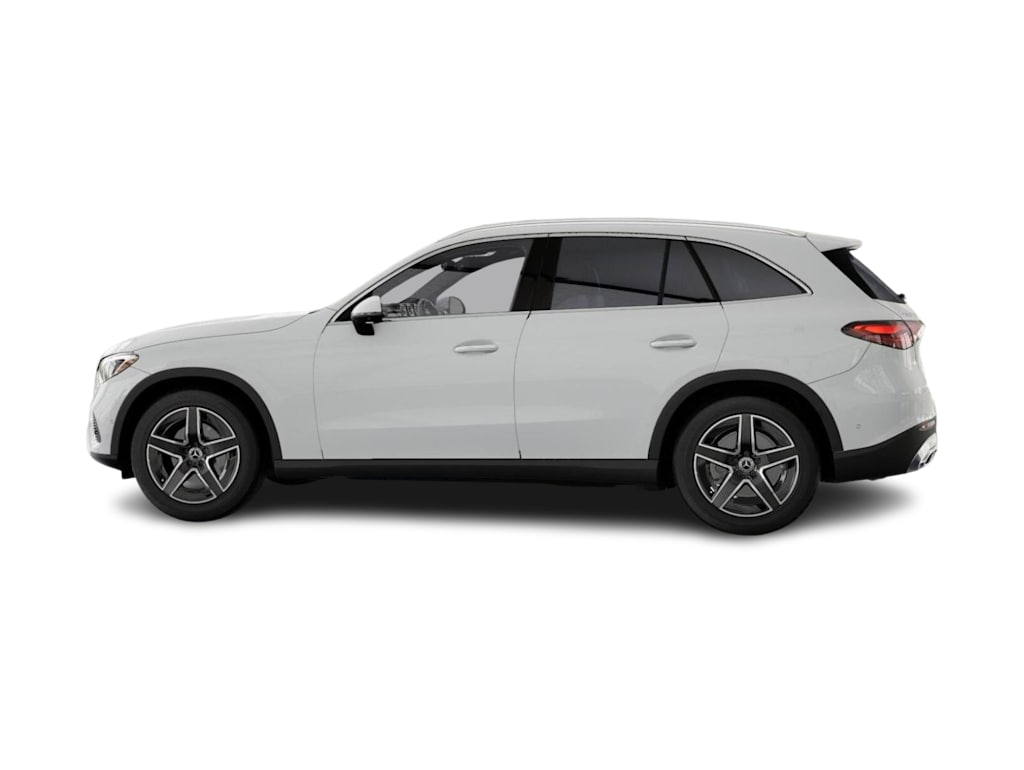 Thumbnail: 2026 Mercedes-Benz GLC - 32