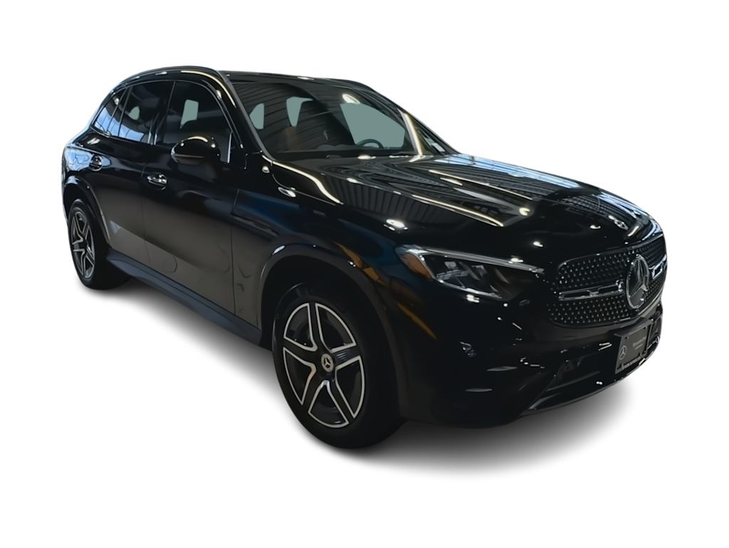 Thumbnail: 2026 Mercedes-Benz GLC - 19