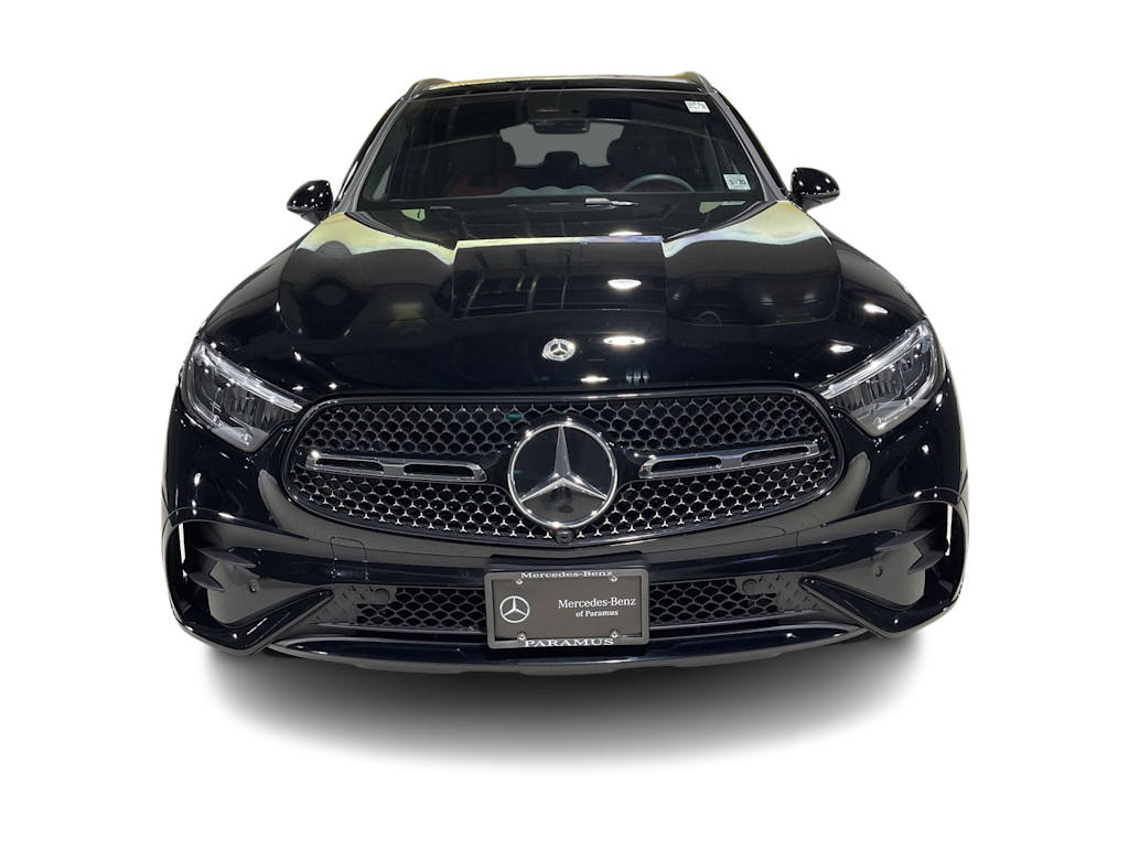 Thumbnail: 2025 Mercedes-Benz GLC - 31