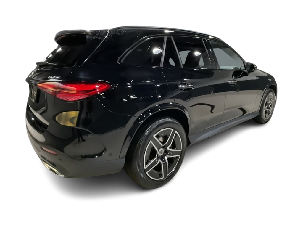 Thumbnail: 2025 Mercedes-Benz GLC - 26