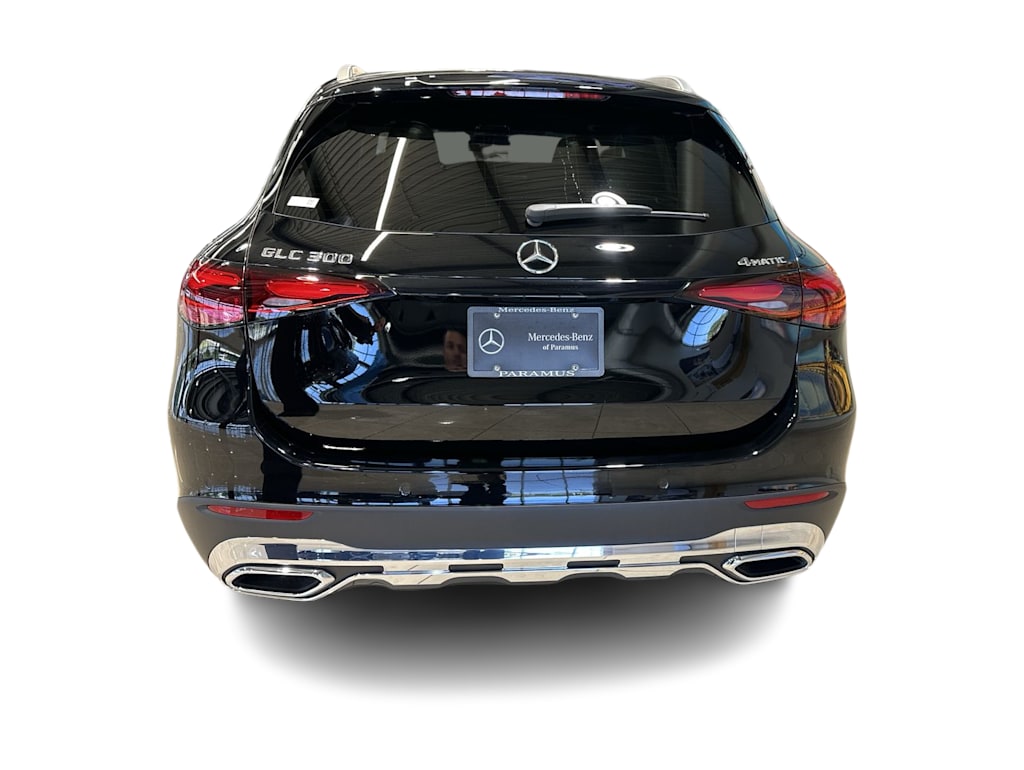 Thumbnail: 2026 Mercedes-Benz GLC - 5