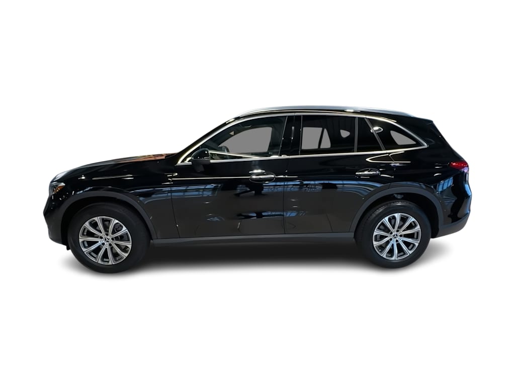 Thumbnail: 2026 Mercedes-Benz GLC - 20