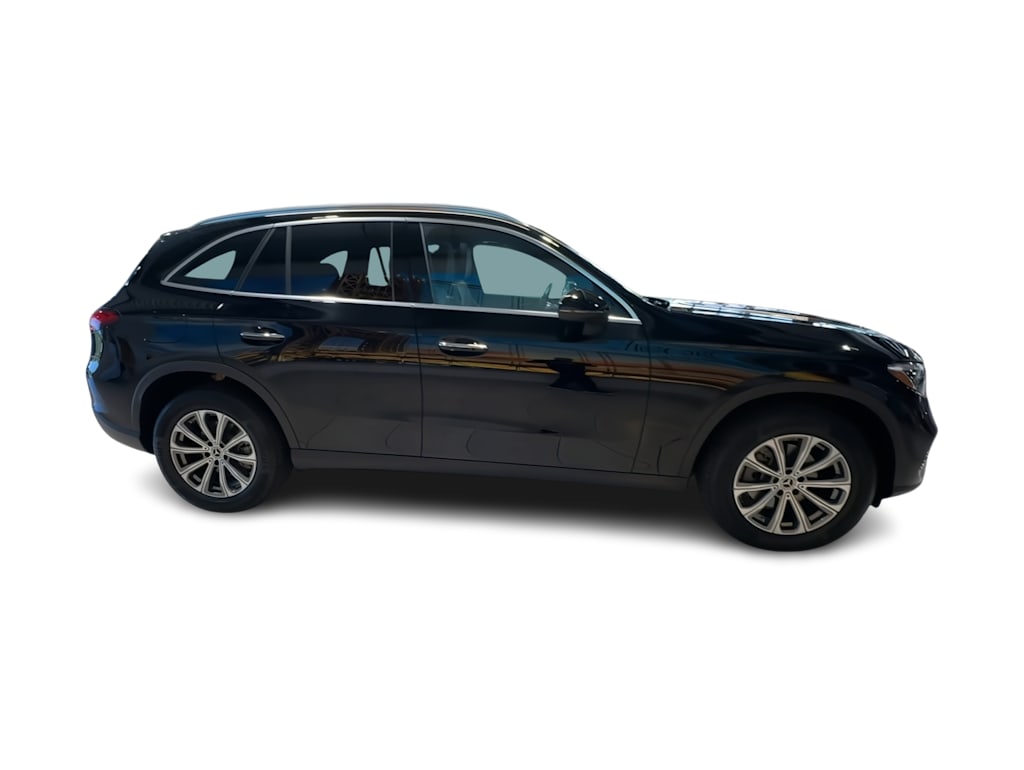 Thumbnail: 2026 Mercedes-Benz GLC - 25