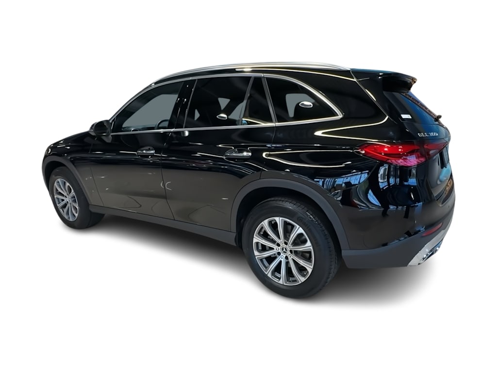 Thumbnail: 2026 Mercedes-Benz GLC - 21