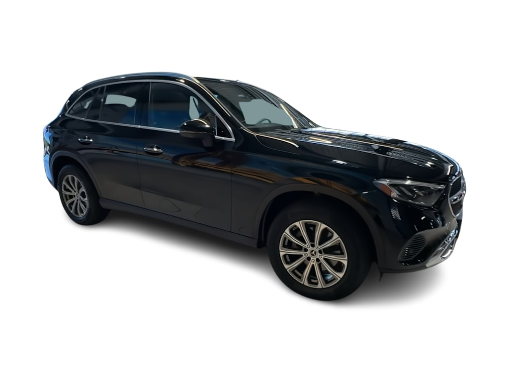 Thumbnail: 2026 Mercedes-Benz GLC - 26