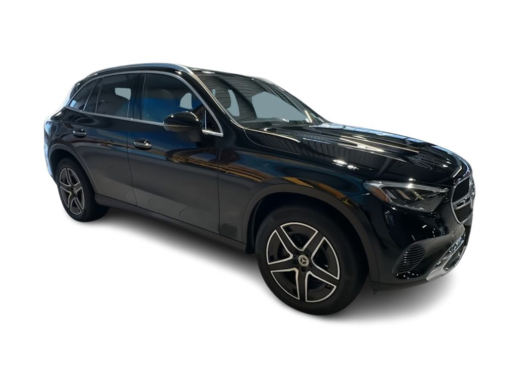 Thumbnail: 2026 Mercedes-Benz GLC - 27