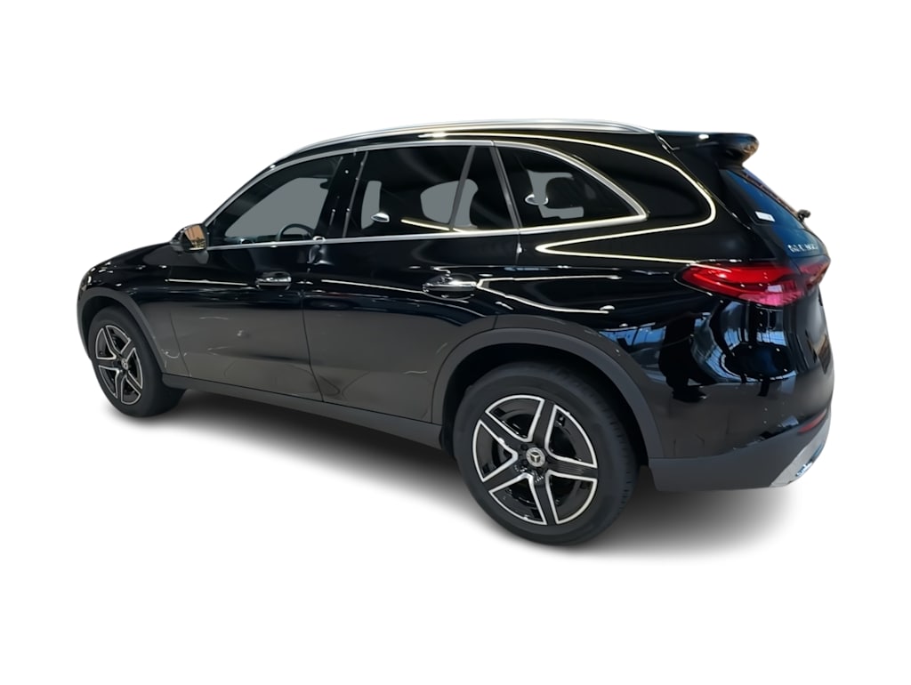Thumbnail: 2026 Mercedes-Benz GLC - 22