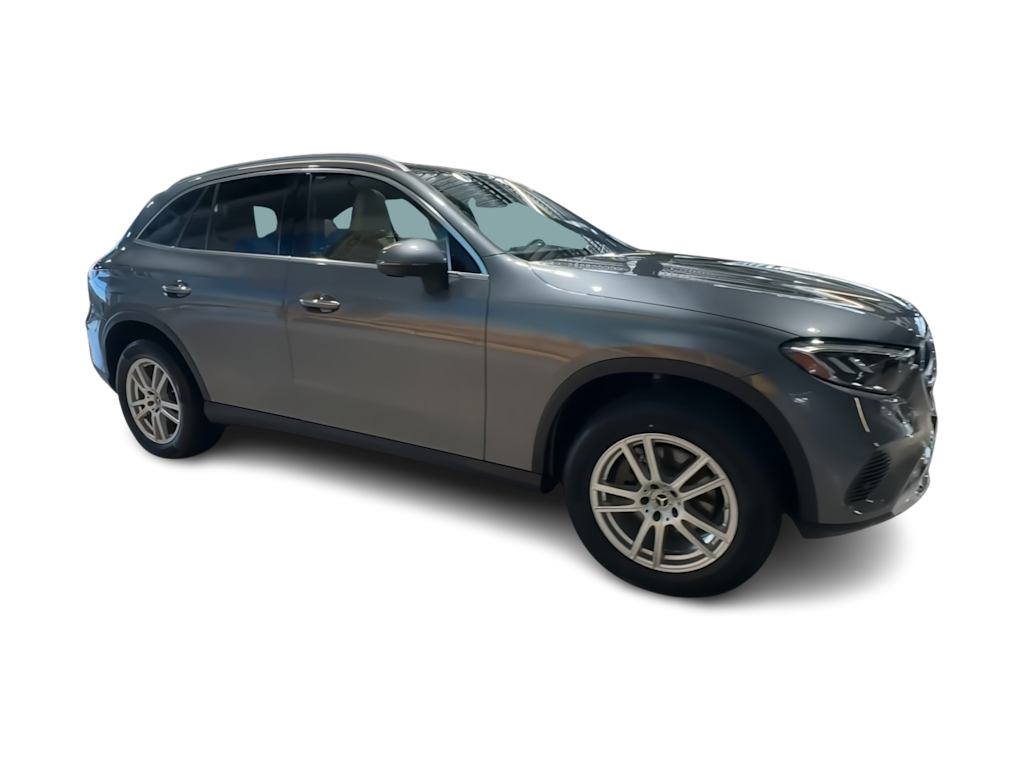 Thumbnail: 2023 Mercedes-Benz GLC - 28