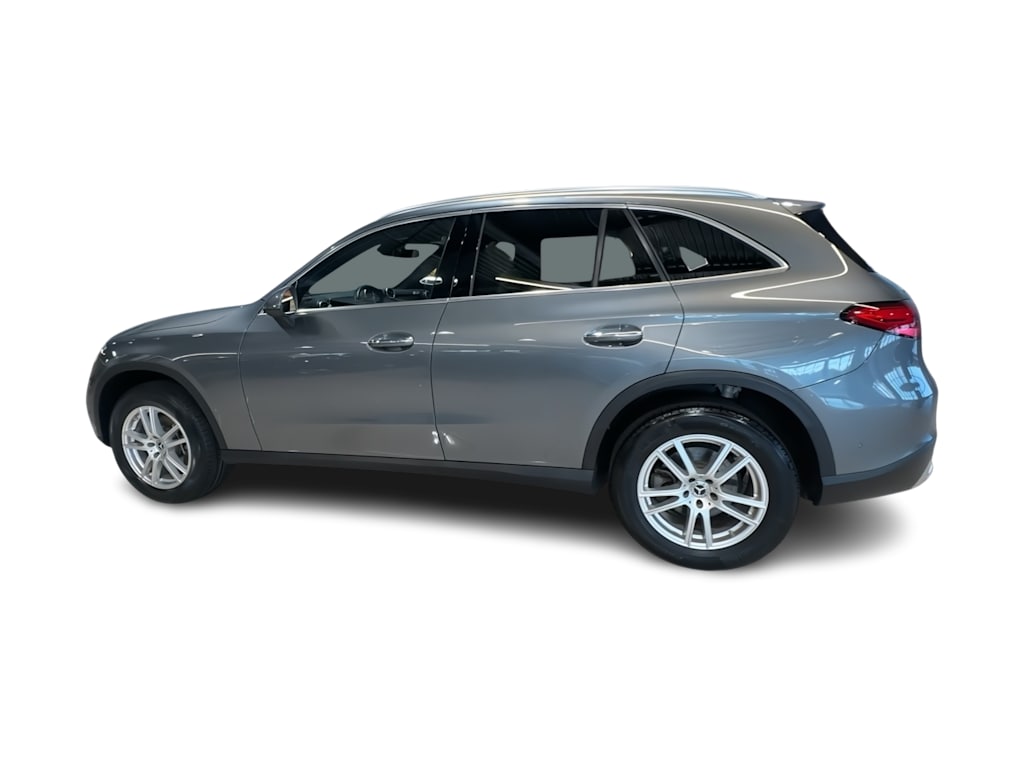 Thumbnail: 2023 Mercedes-Benz GLC - 23