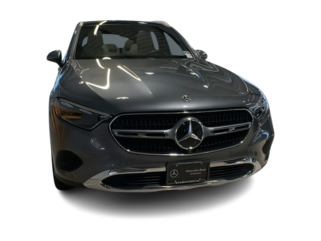 Thumbnail: 2023 Mercedes-Benz GLC - 6
