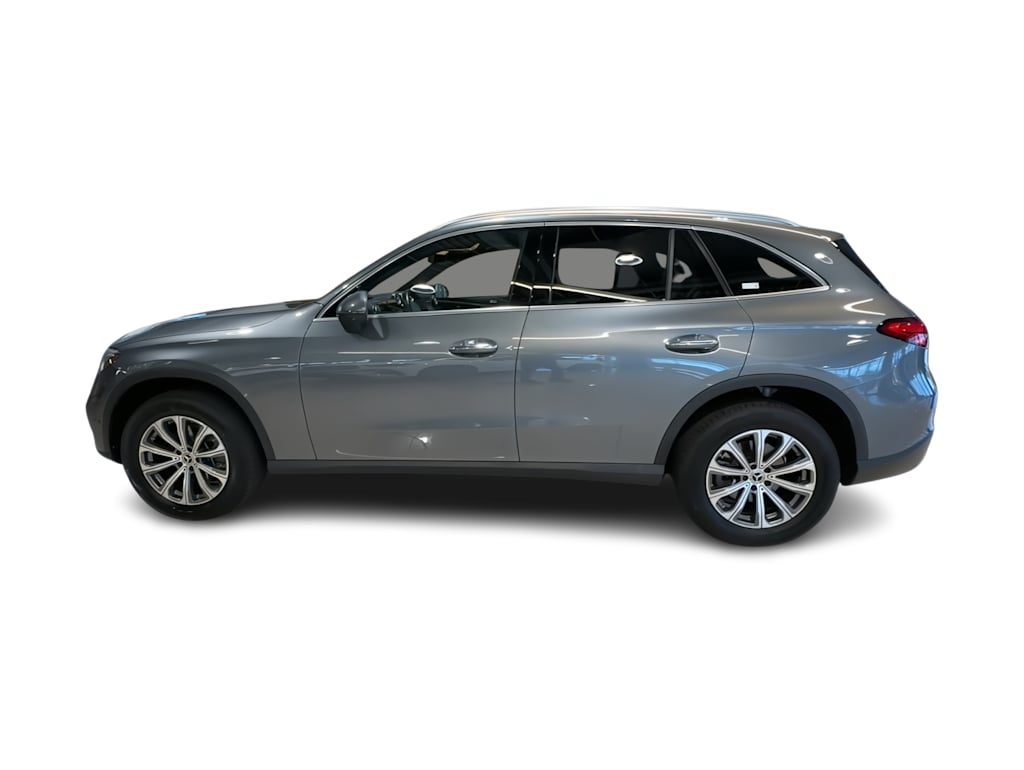 Thumbnail: 2023 Mercedes-Benz GLC - 21