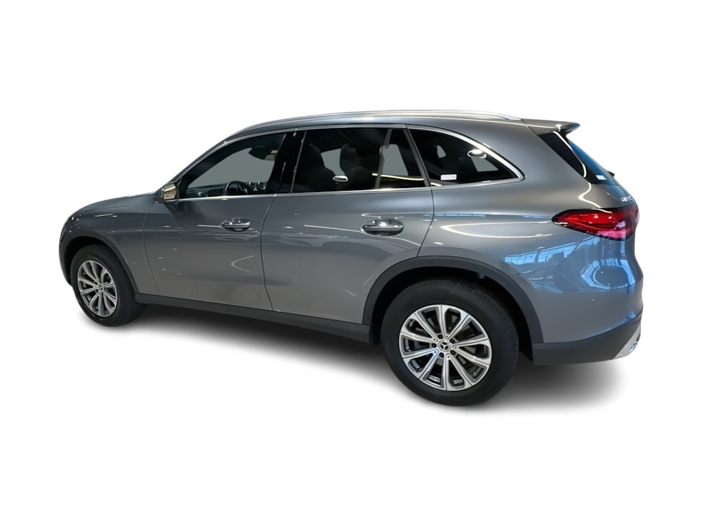 Thumbnail: 2023 Mercedes-Benz GLC - 22
