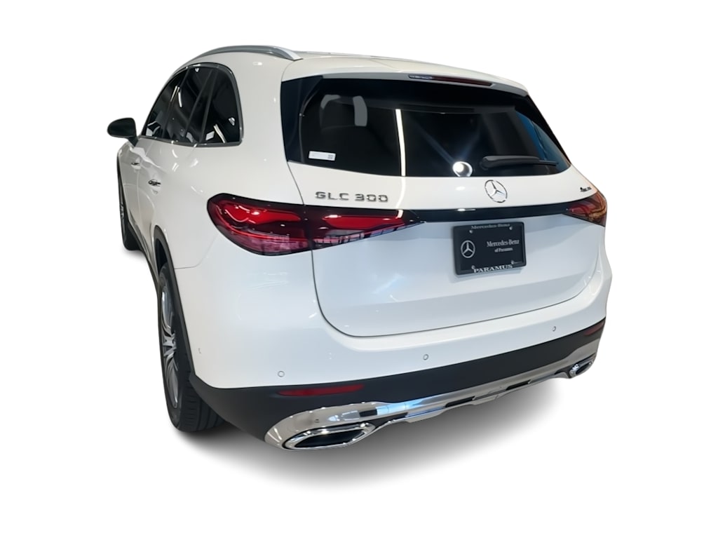 Thumbnail: 2023 Mercedes-Benz GLC - 4