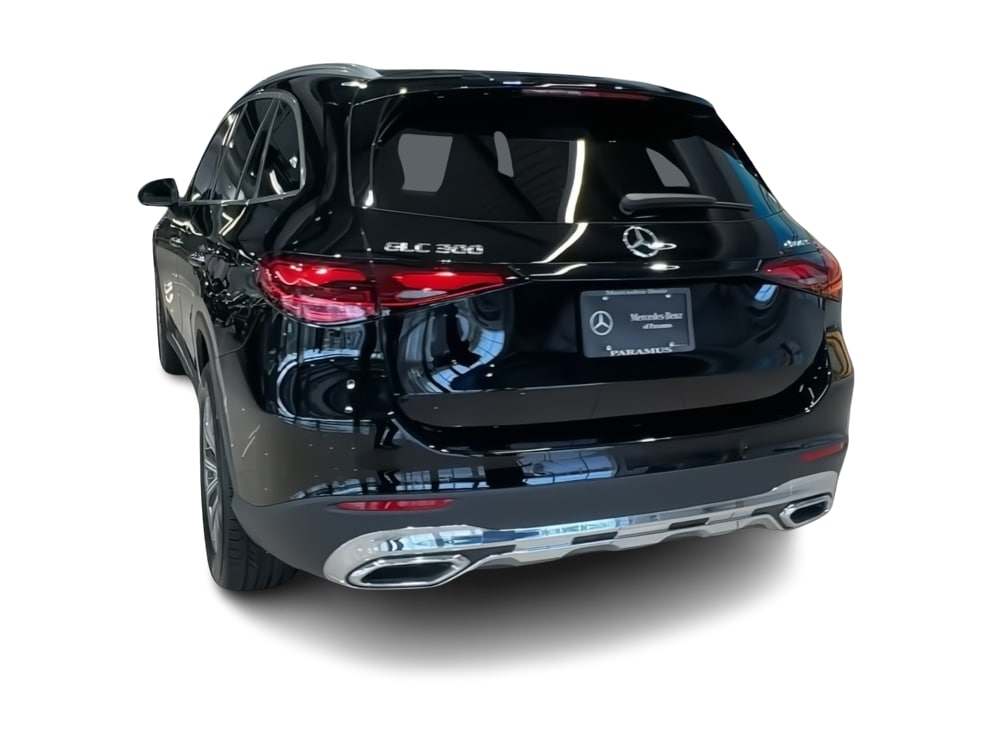 Thumbnail: 2026 Mercedes-Benz GLC - 25